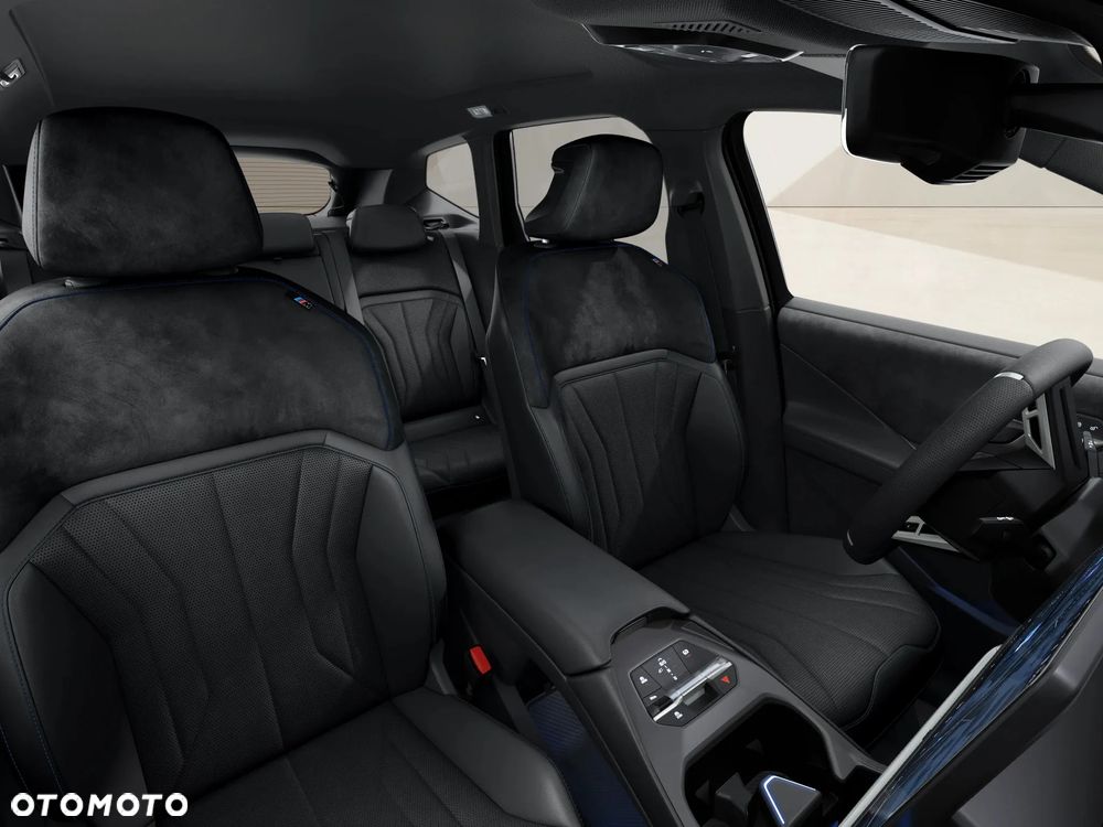 BMW iX3 - 11