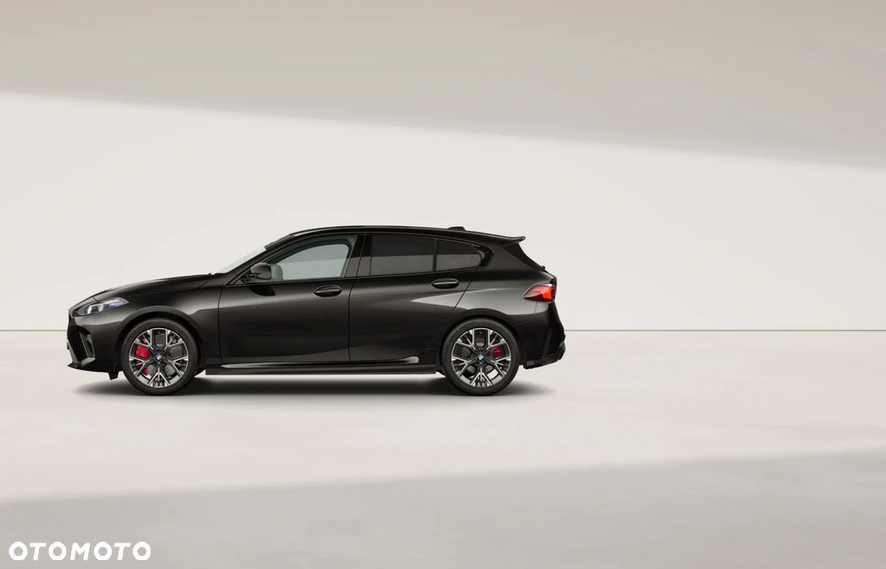 BMW Seria 1 120d mHEV - 9
