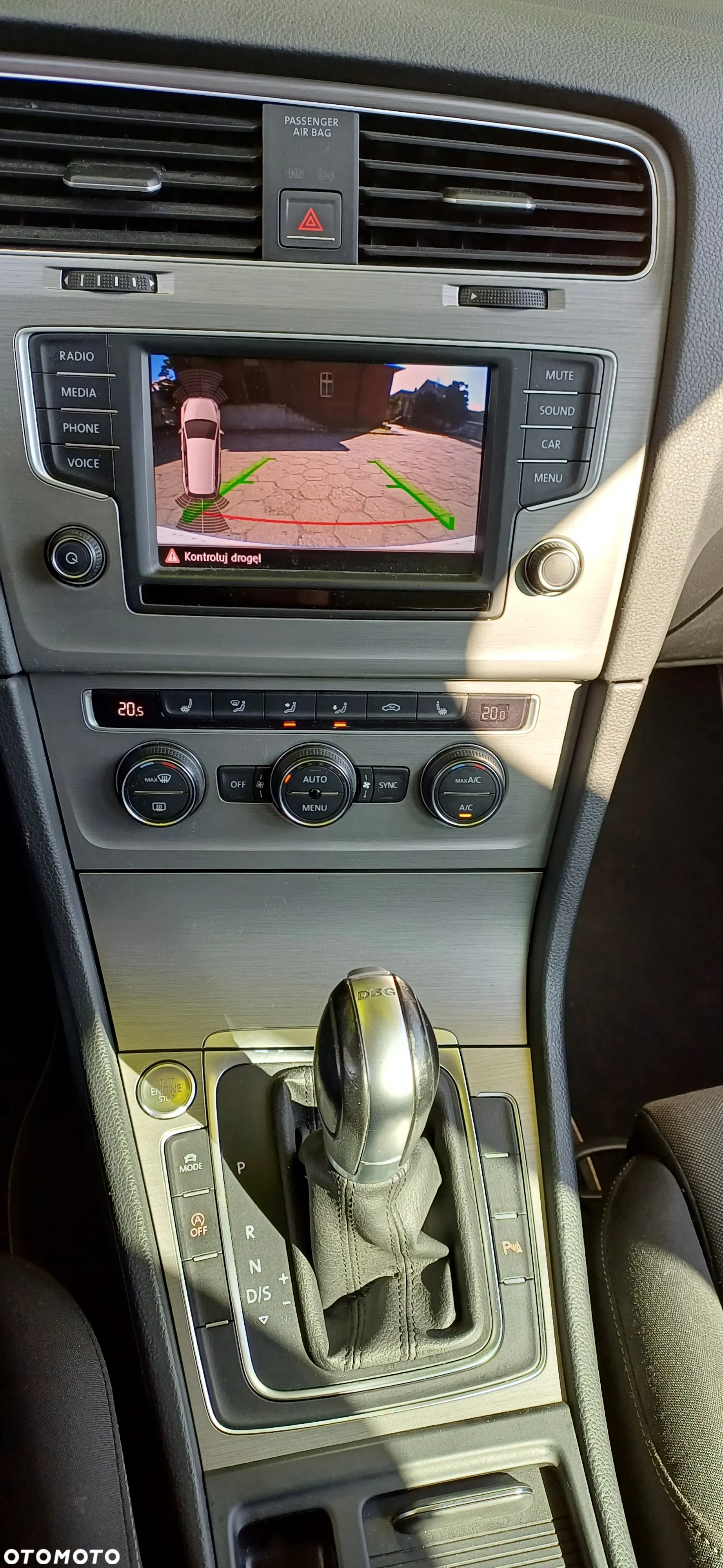 Volkswagen Golf - 35