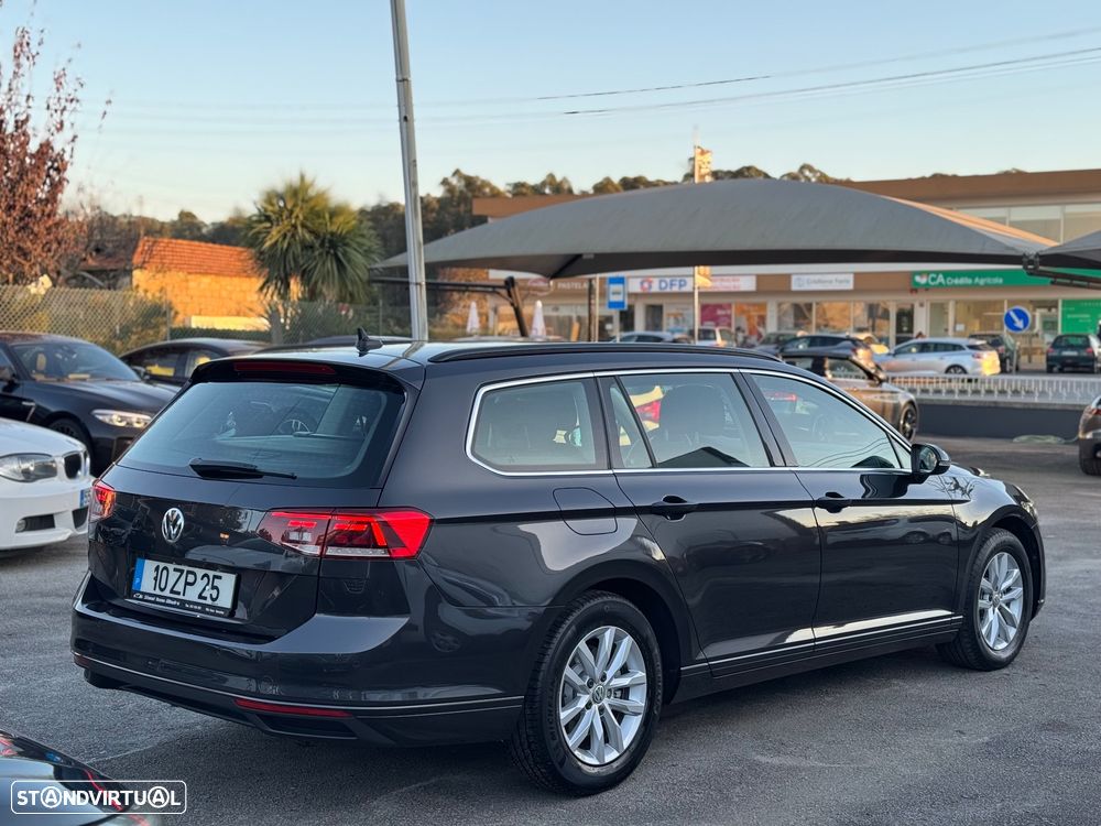VW Passat Variant 2.0 TDi Confortline DSG - 4