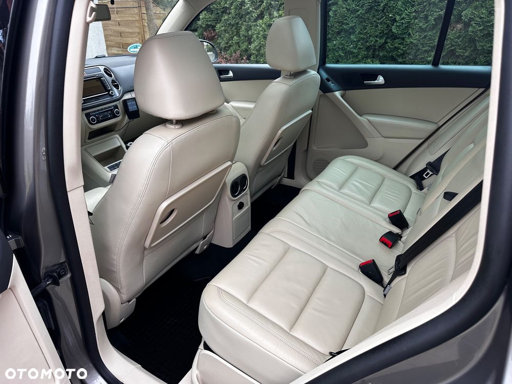 Volkswagen Tiguan 2.0 TDI DPF 4Motion Track & Style - 25