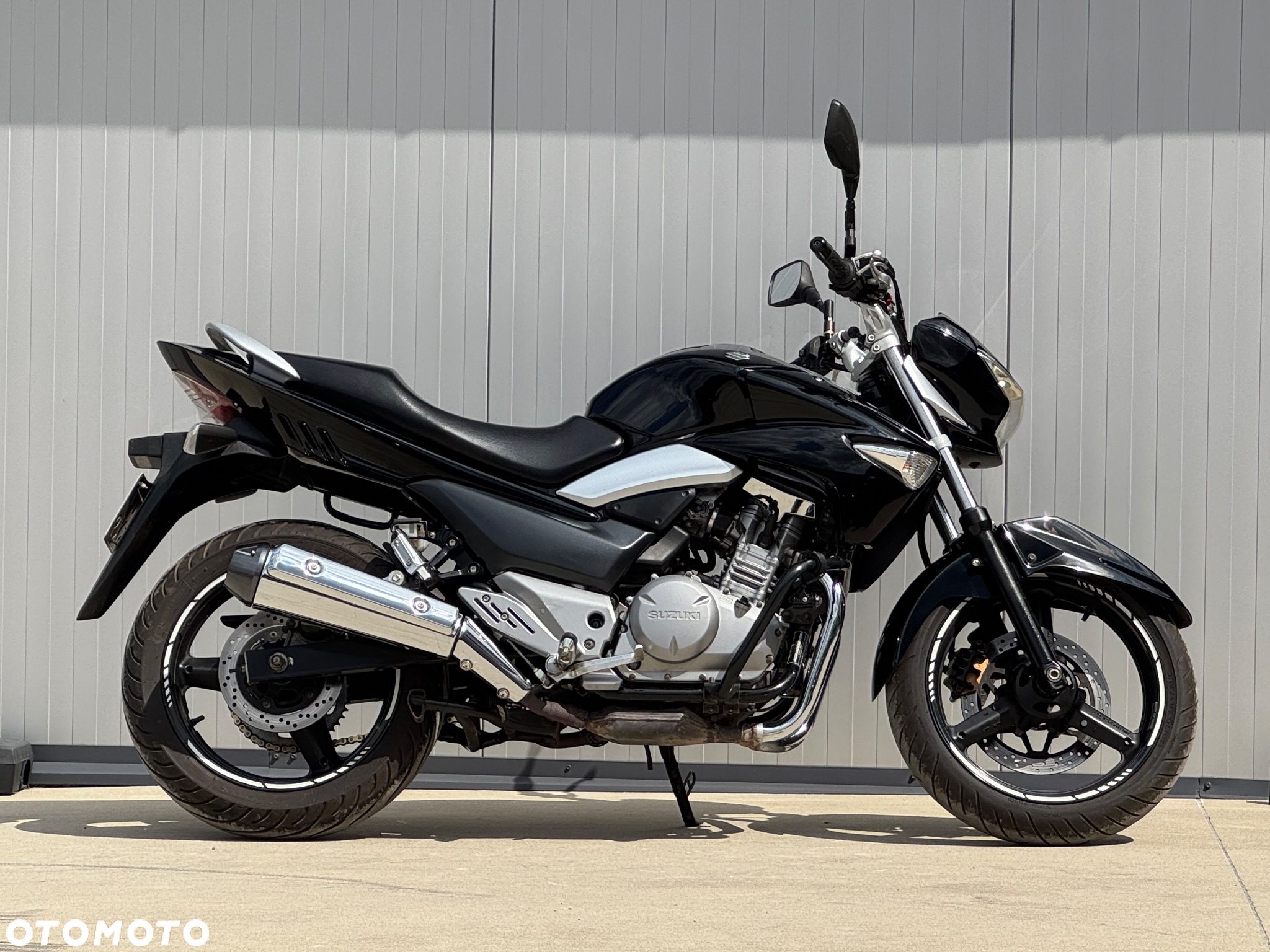 Suzuki GW 250 - 15
