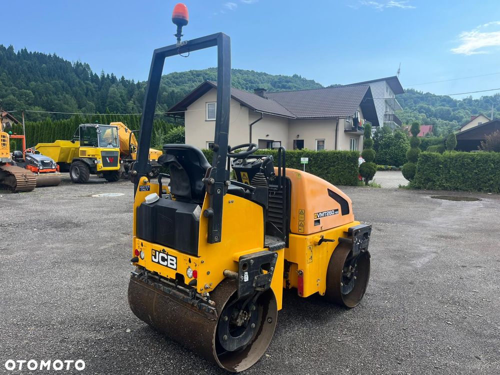 Walec wibracyjny JCB VMT260-120, 2014r. waga 3 tony, Bomag BMP8500. - 4