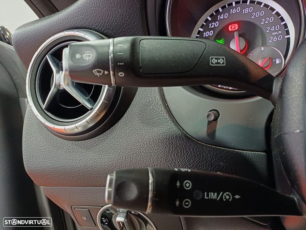 Mercedes-Benz CLA 220 CDi AMG Line Aut. - 17
