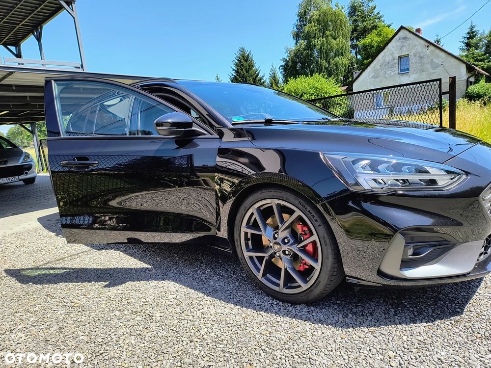 Ford Focus 2.0 EcoBlue ST - 25