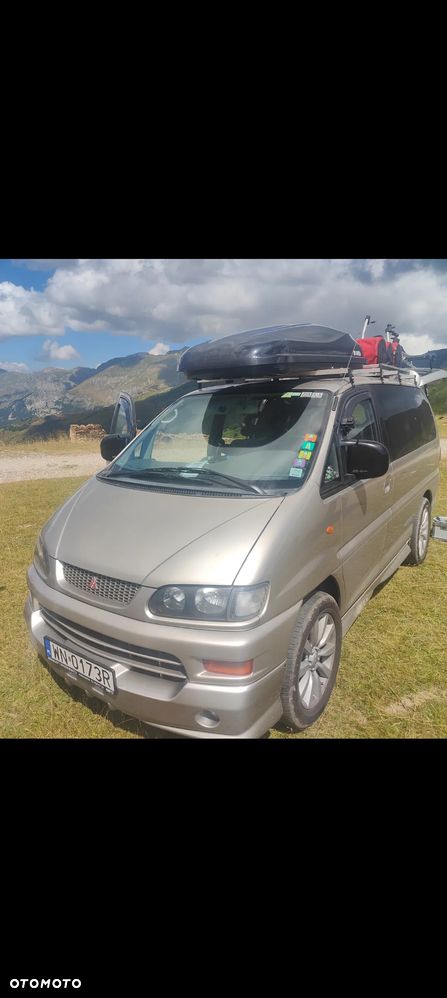 Mitsubishi Space Gear - 11