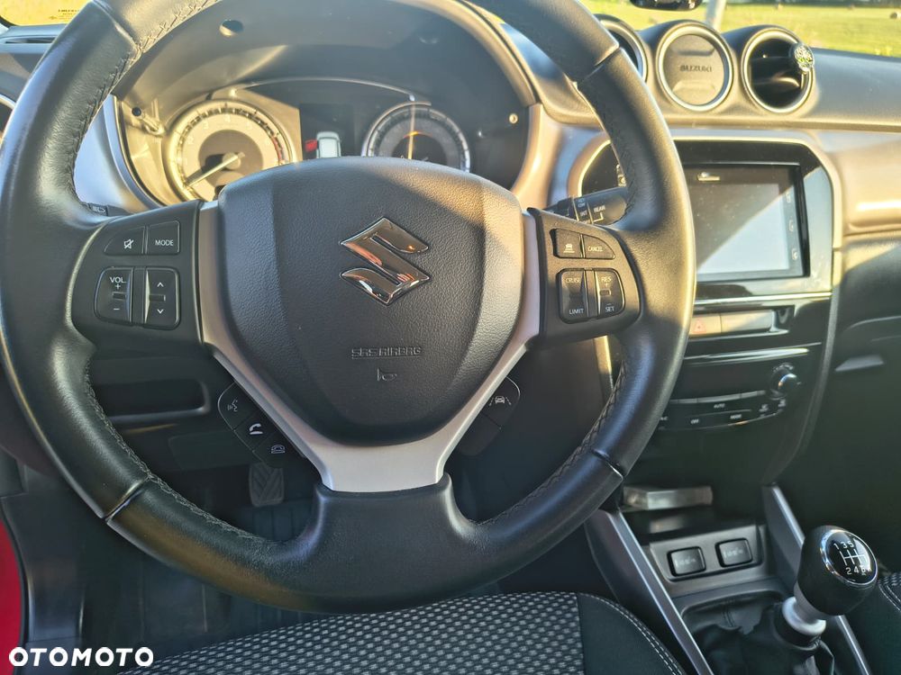 Suzuki Vitara 1.4 Boosterjet SHVS Premium 4WD - 20