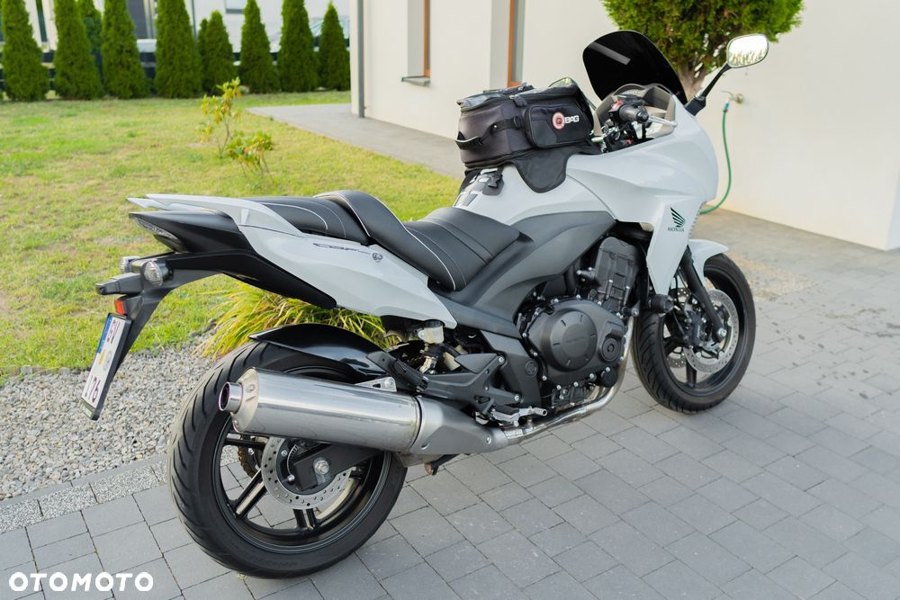 Honda CBF - 4