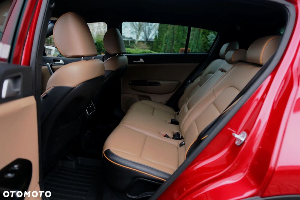 Kia Sportage 1.6 T-GDI Business Line 4WD DCT - 19