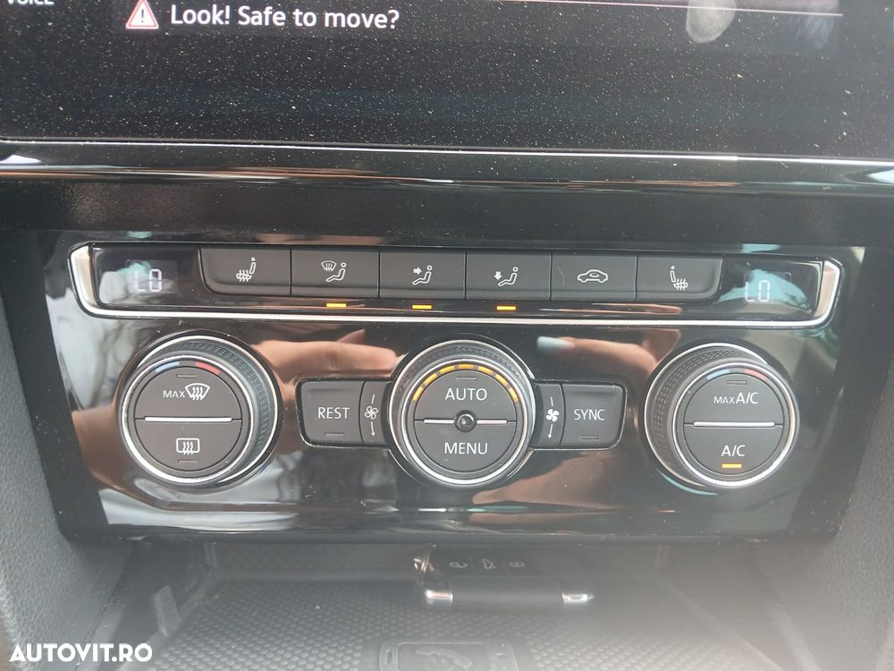 Volkswagen Passat 2.0 TDI DSG R Executive - 16