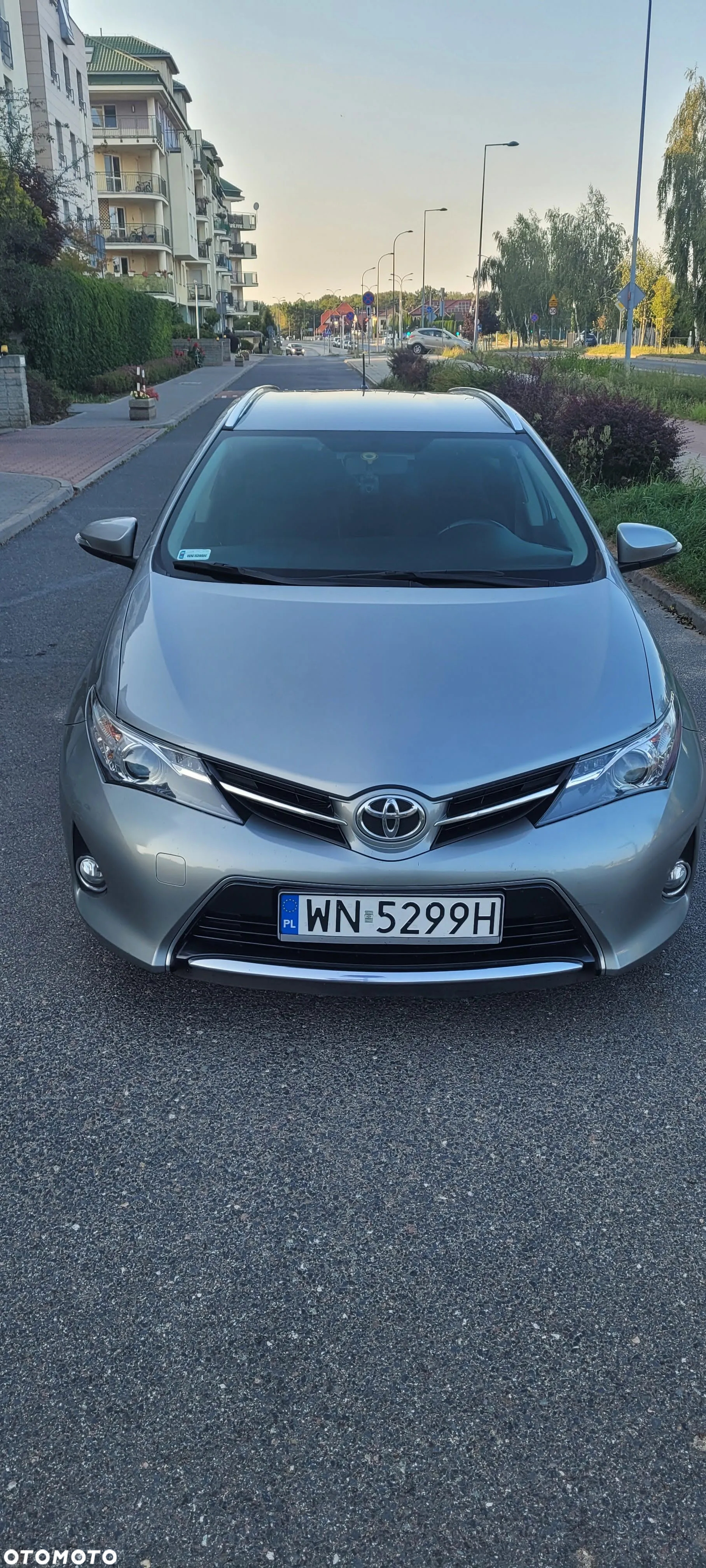 Toyota Auris 1.6 Comfort - 2