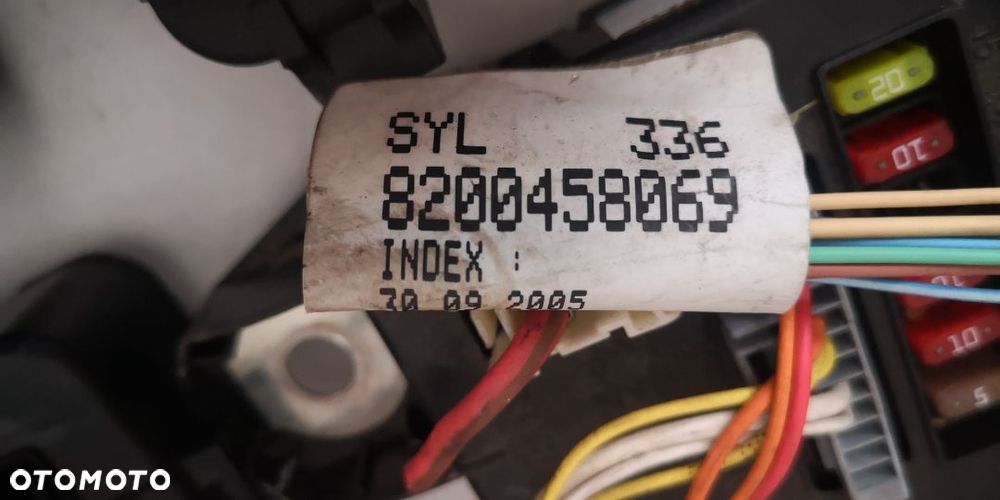 moduł BSI BSM UPC skrzynka bezpieczników Renault Megane Scenic - 8