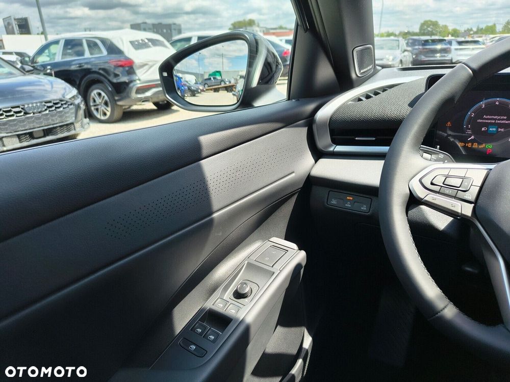 Volkswagen T-Roc 1.5 eTSI Style DSG - 21