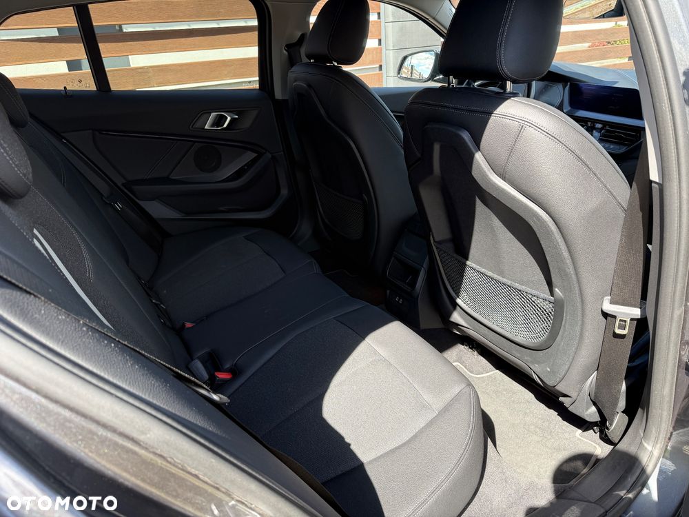 BMW Seria 1 118i M Sport - 15