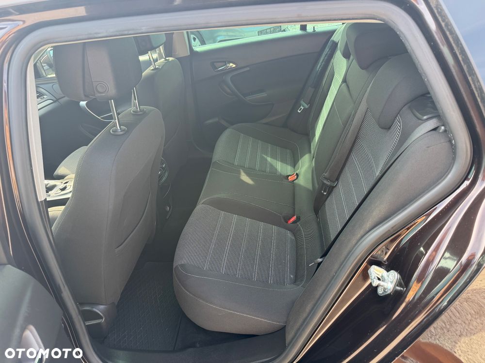Opel Insignia - 20