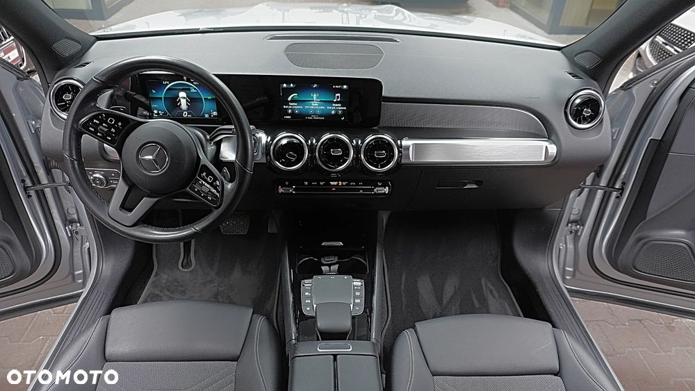 Mercedes-Benz GLB 180 7G-DCT - 14