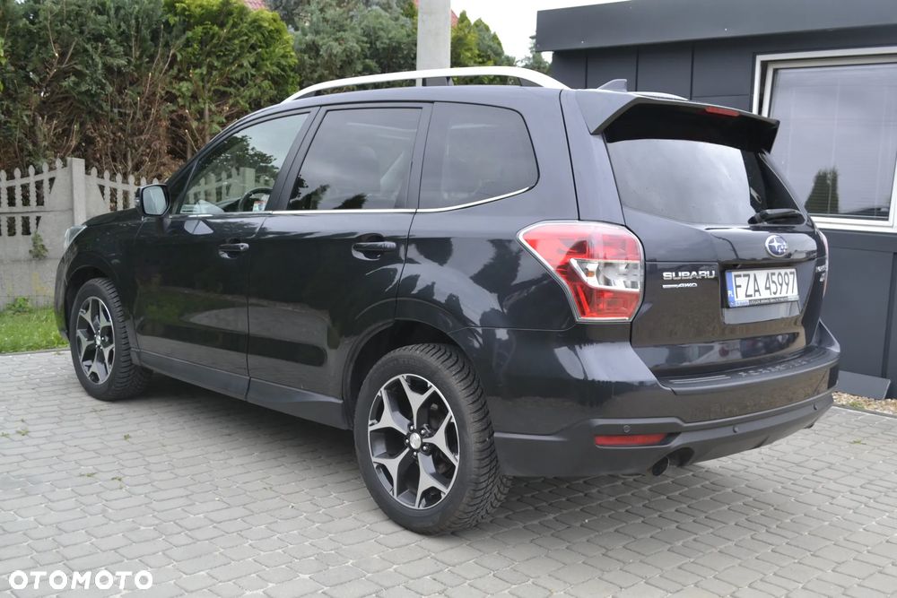 Subaru Forester 2.0 XT Comfort Lineartronic - 21
