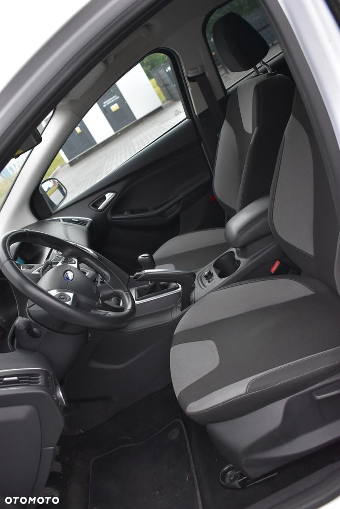 Ford Focus - 14