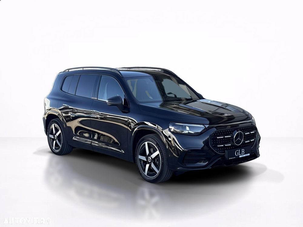 Mercedes-Benz GLB - 8