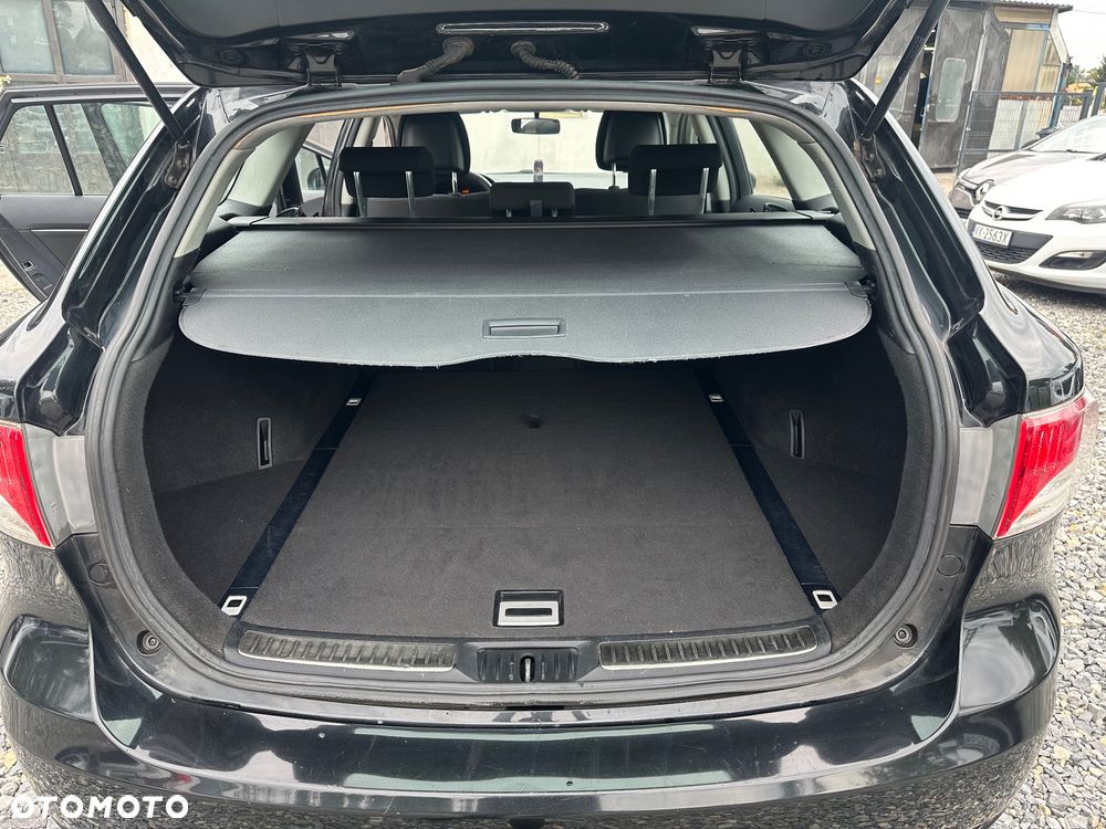Toyota Avensis 1.8 Sol plus NAVI MS - 15