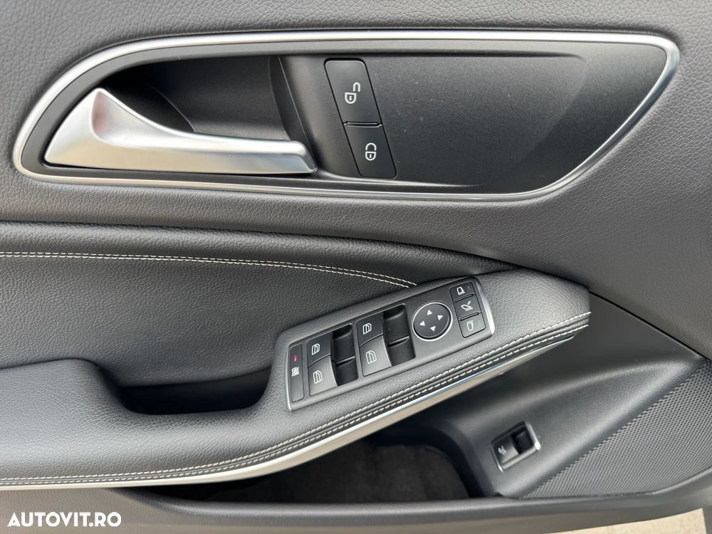 Mercedes-Benz GLA 200 d 4MATIC 7G-DCT Style - 22