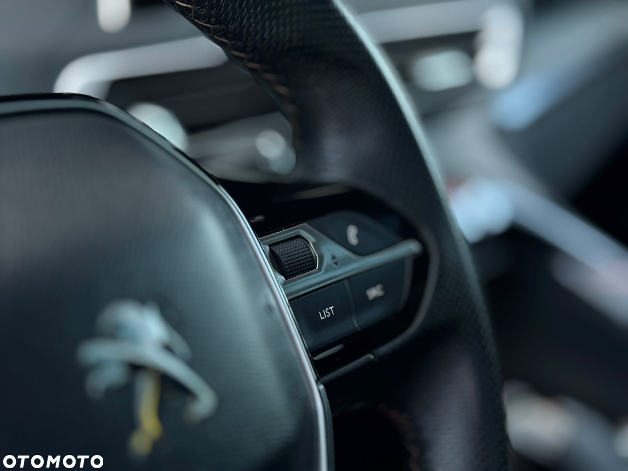 Peugeot 3008 BlueHDi 180 Stop & Start EAT8 GT - 11