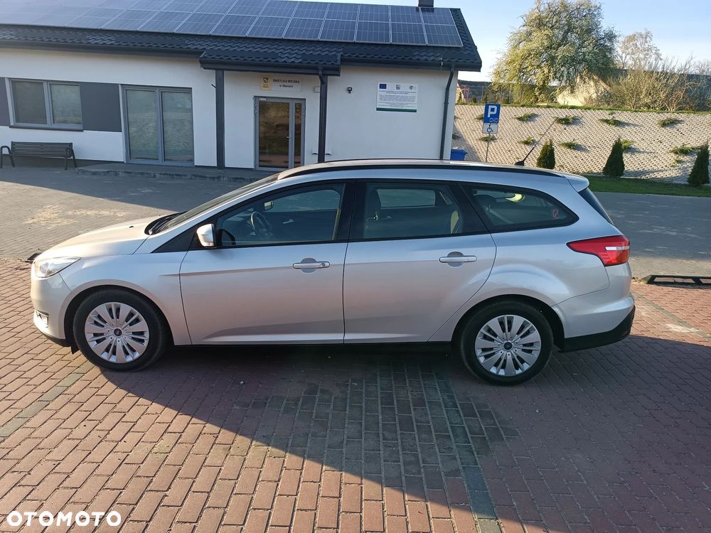 Ford Focus 1.5 EcoBlue Start-Stopp-System ACTIVE - 5