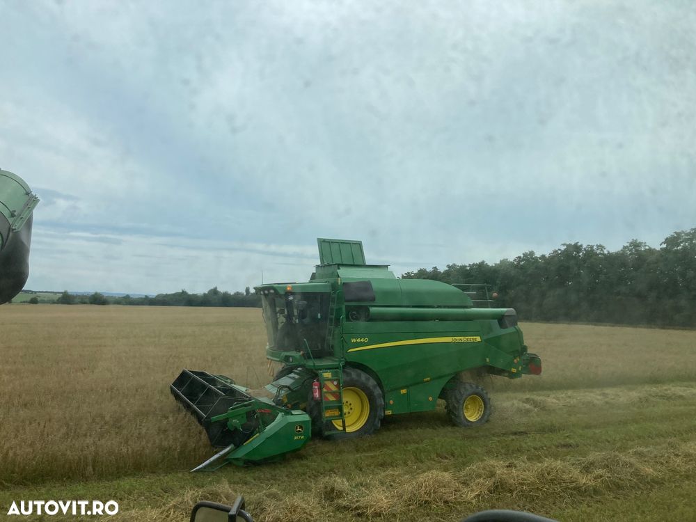 John Deere W440 - 8