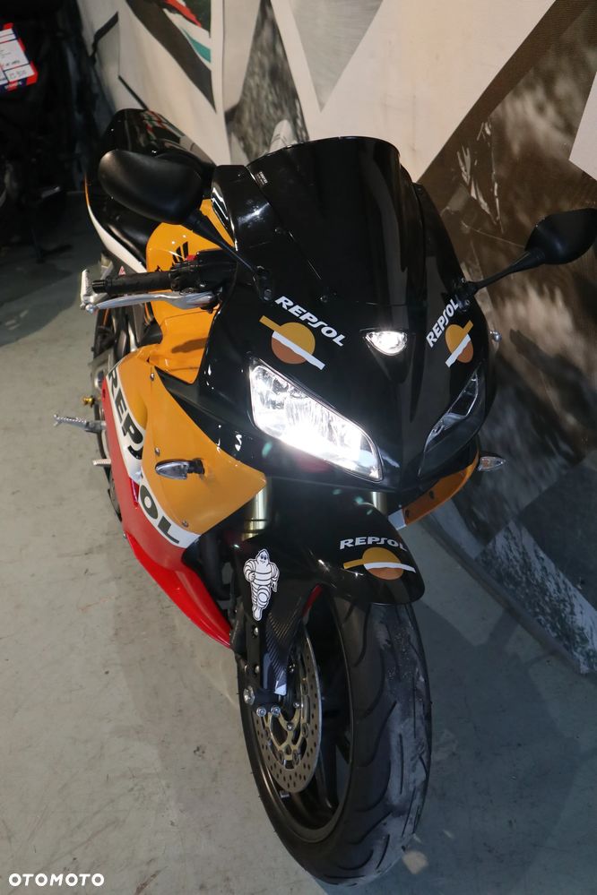 Honda CBR - 16