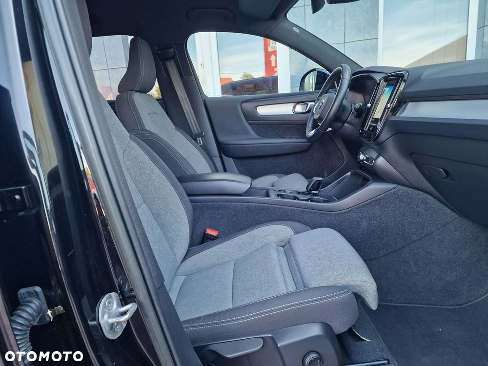 Volvo XC 40 T4 Plug-In Hybrid Core - 25