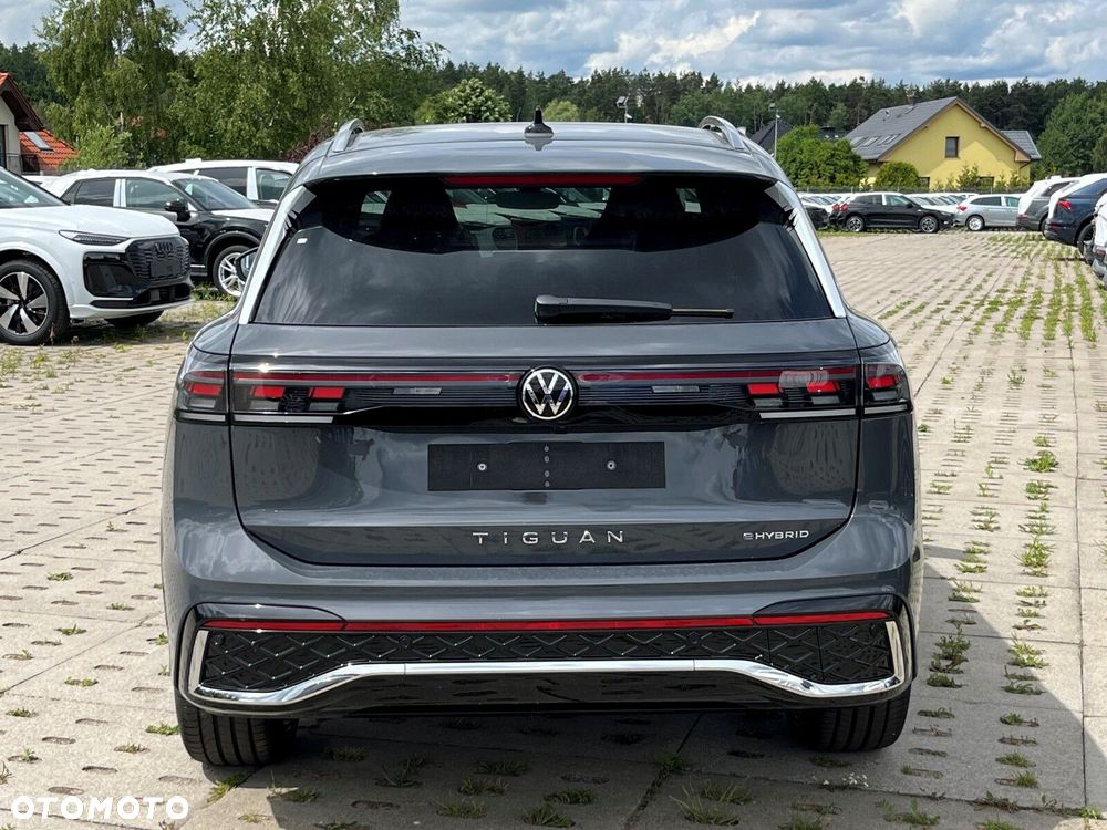 Volkswagen Tiguan - 6