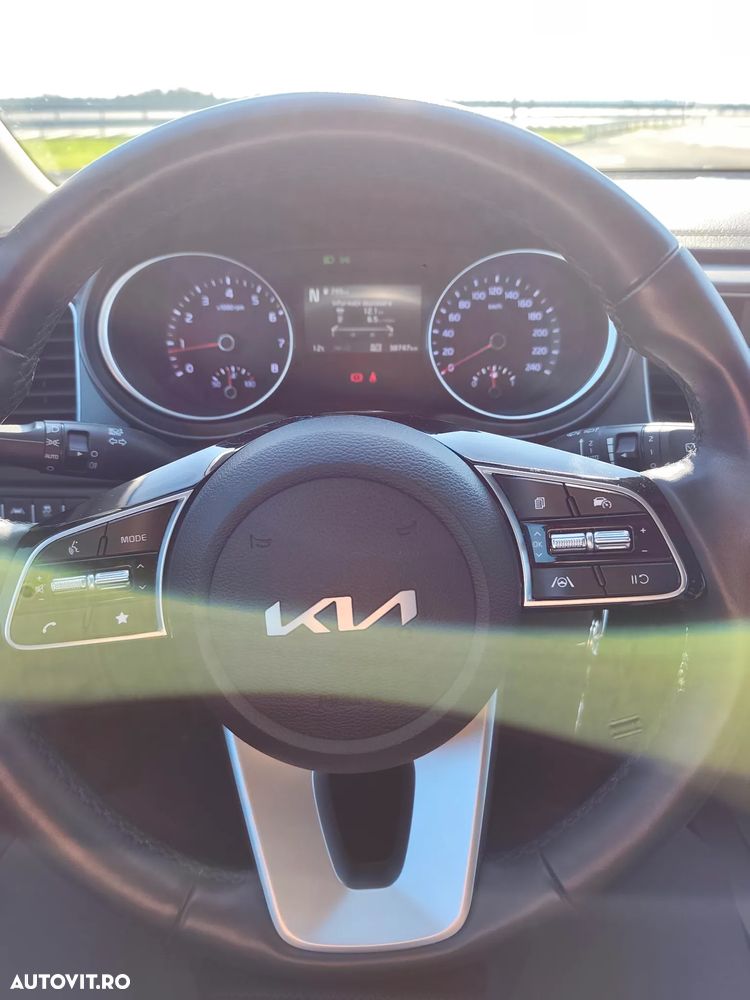 Kia XCeed 1.5 T-GDI 7DCT City - 1