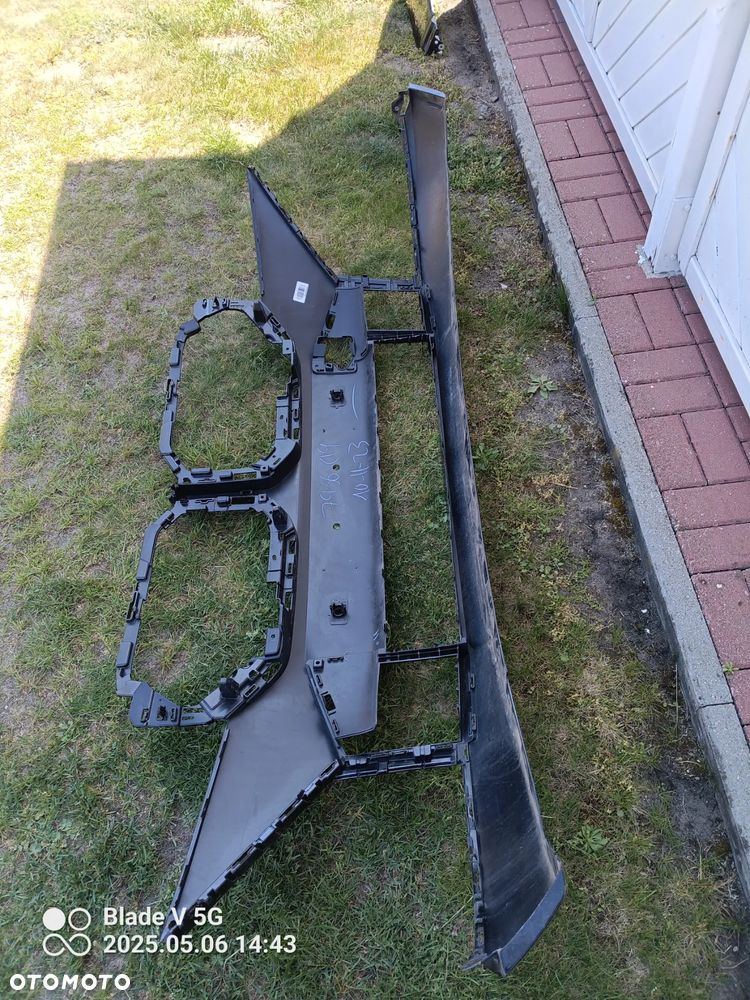 Zderzak przód BMW XM G09 - 2