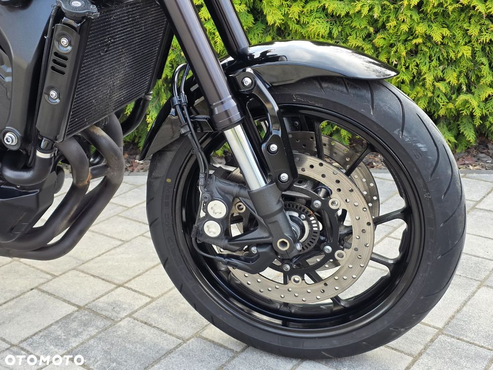 Yamaha XSR - 11