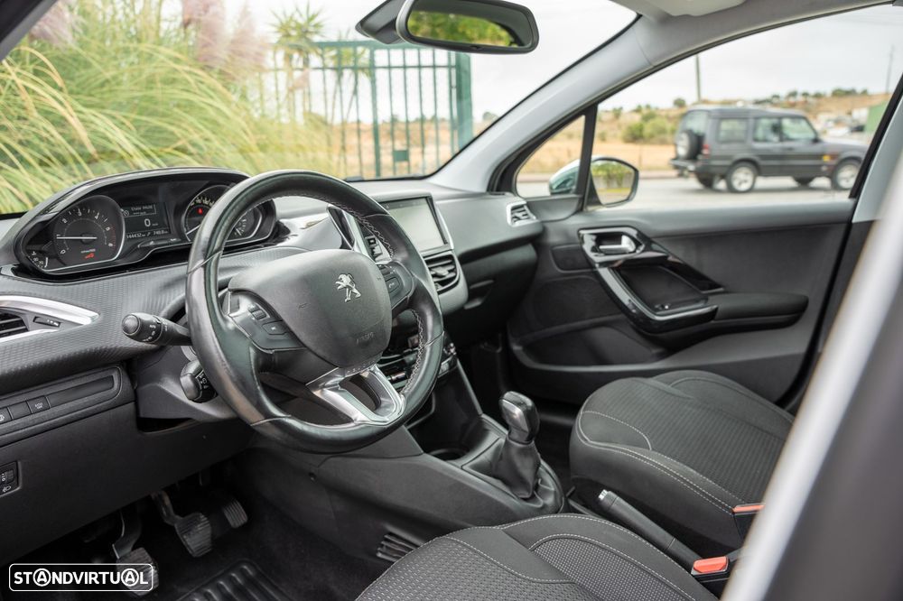 Peugeot 208 1.5 BlueHDi Allure - 16