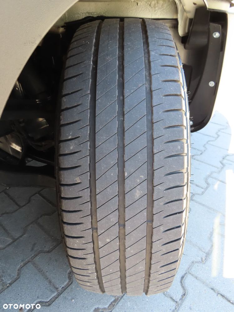 Iveco DAILY 35S18 DOKA Dubel Brygadowy MIXTO 7-Mio Os.+812 Kg Ład. POWER 3.0 HPI 180 KM Hi-Matic Automat L4H2 Rozstaw Osi 4100 mm WZMACNIANY FULL OPCJA Wyposażenia Gwarancja Fabryczna HAK 3500 KG Stan Auta Jak Z Salonu NOWY - 14