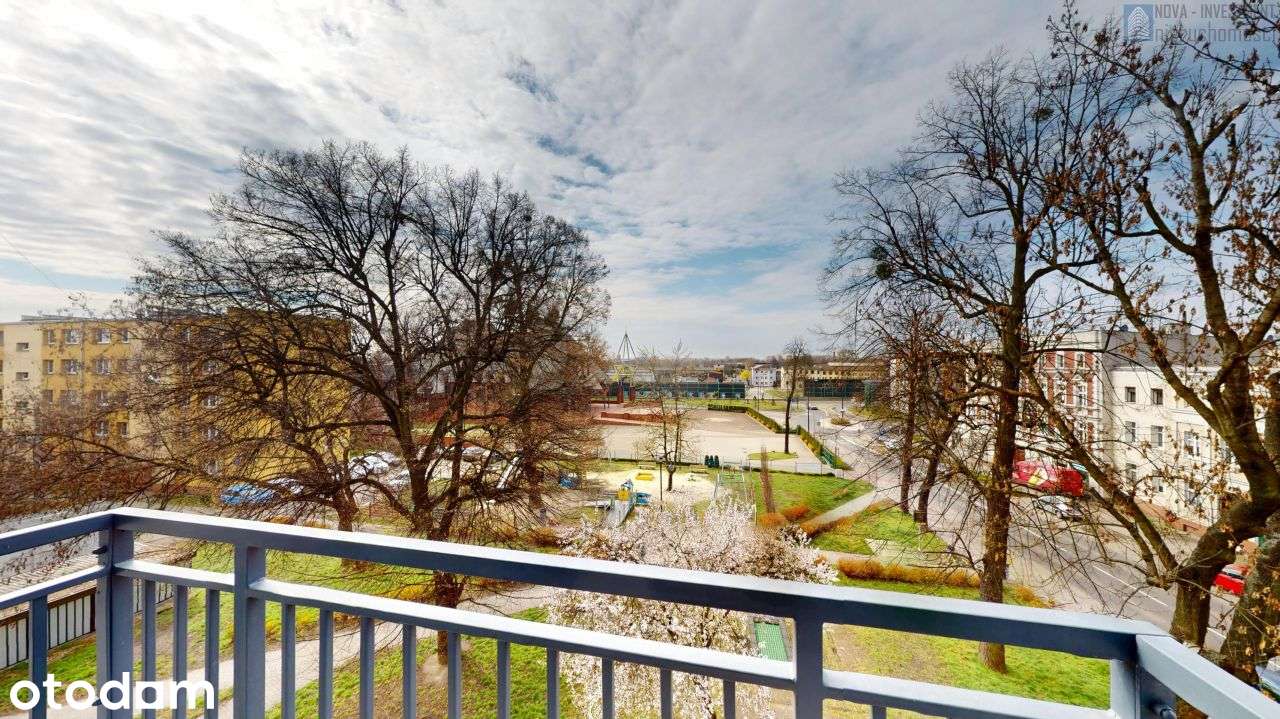 2 pokoje po generalnym remoncie/ balkon/ Pec