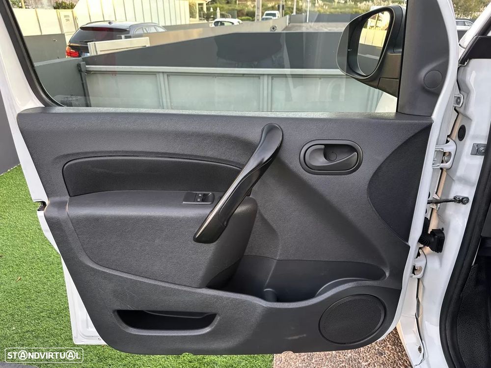 Renault kangoo compact 1.5 dci iva dedutivel - 18