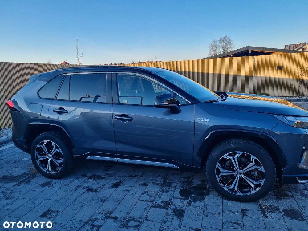 Toyota RAV4 - 26