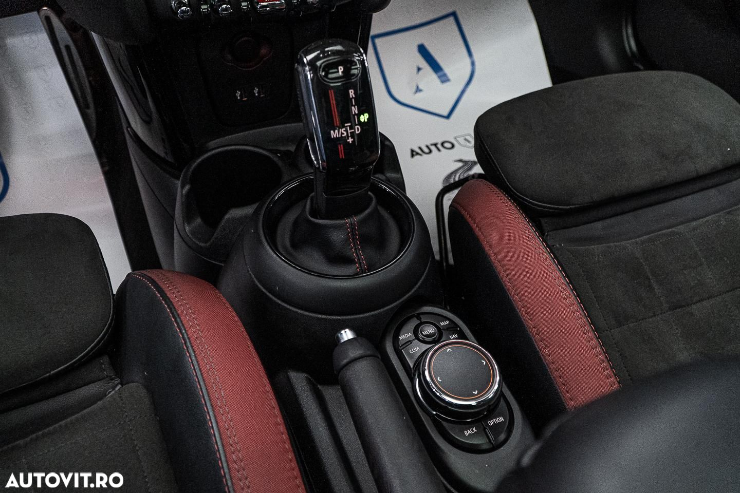 Mini Cooper S Sport-Aut. - 27