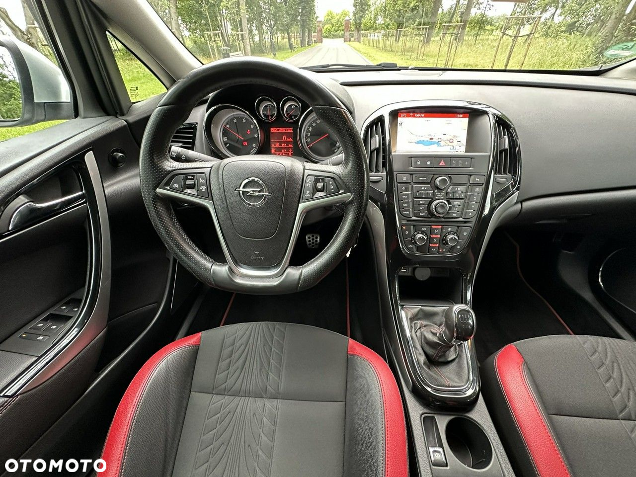 Opel Astra - 33