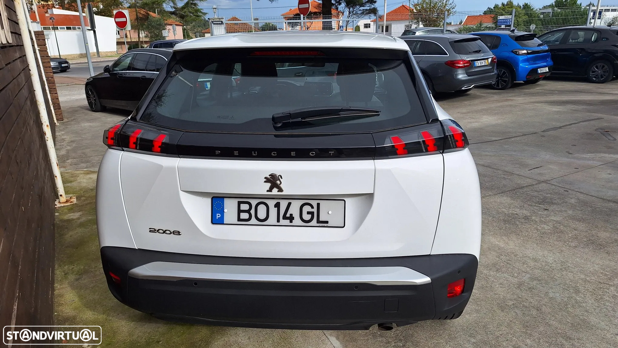 Peugeot 2008 1.2 PureTech Active - 4
