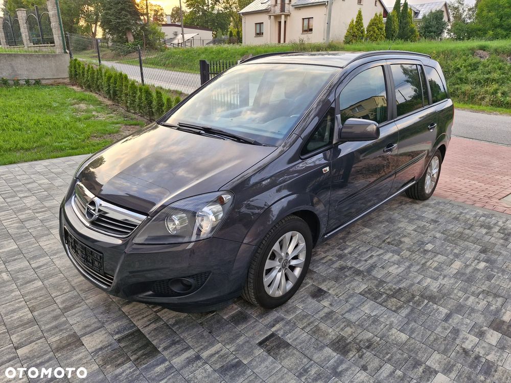 Opel Zafira 1.8 Active - 1