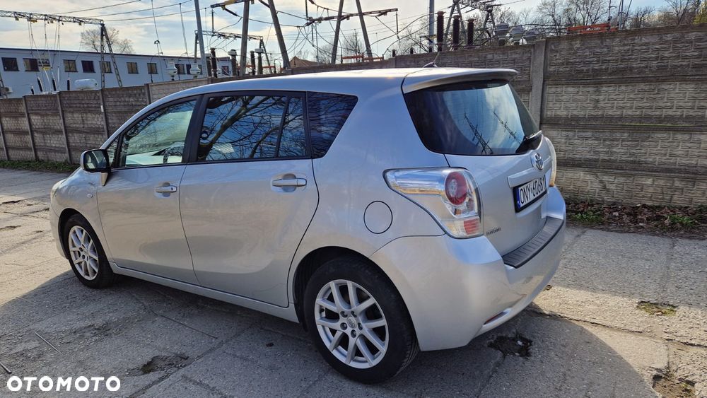 Toyota Verso 2.0 D-4D Executive - 11