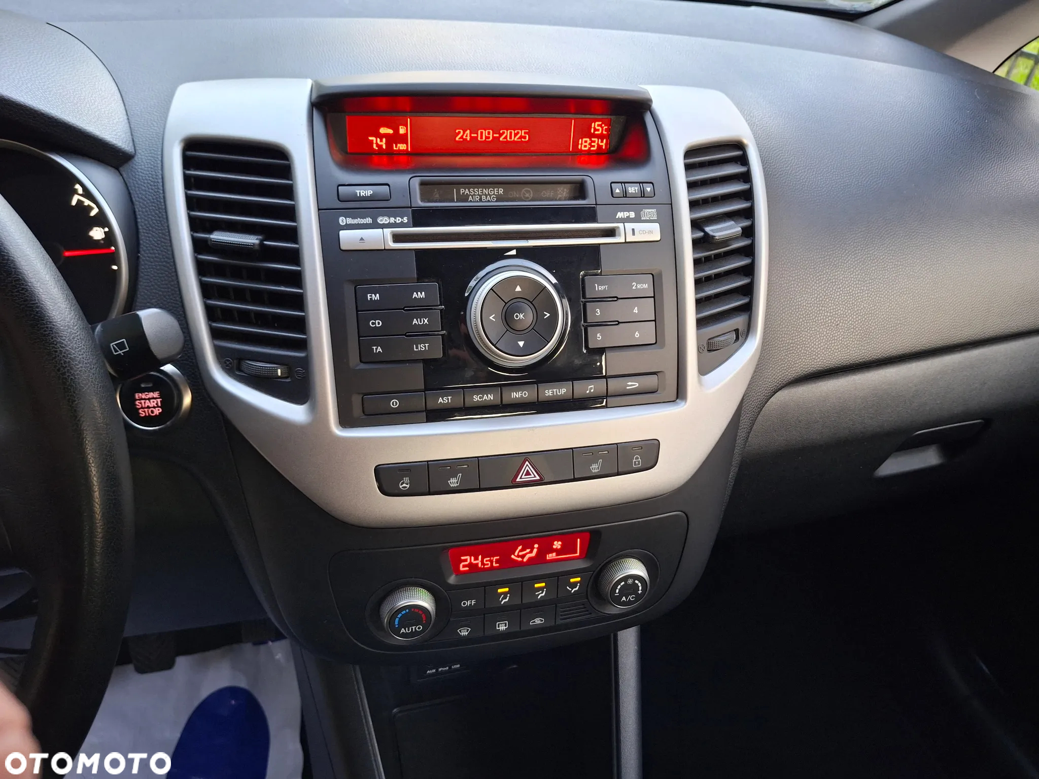 Kia Venga 1.4 CVVT Fifa World Cup Edition - 12