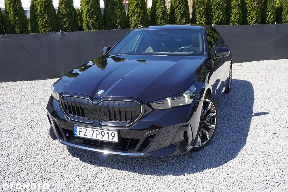 BMW Seria 5 520d xDrive - 3