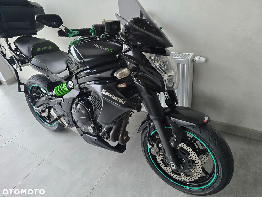 Kawasaki ER - 26
