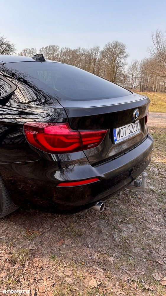 BMW 3GT 318d Business Edition - 11