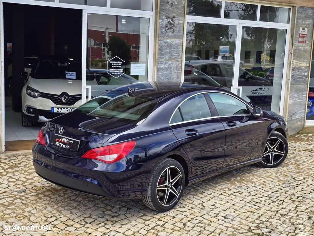 Mercedes-Benz CLA 180 d Urban - 4