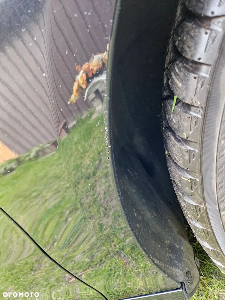 Mercedes-Benz CLA 220 d 4-Matic 8G-DCT - 22